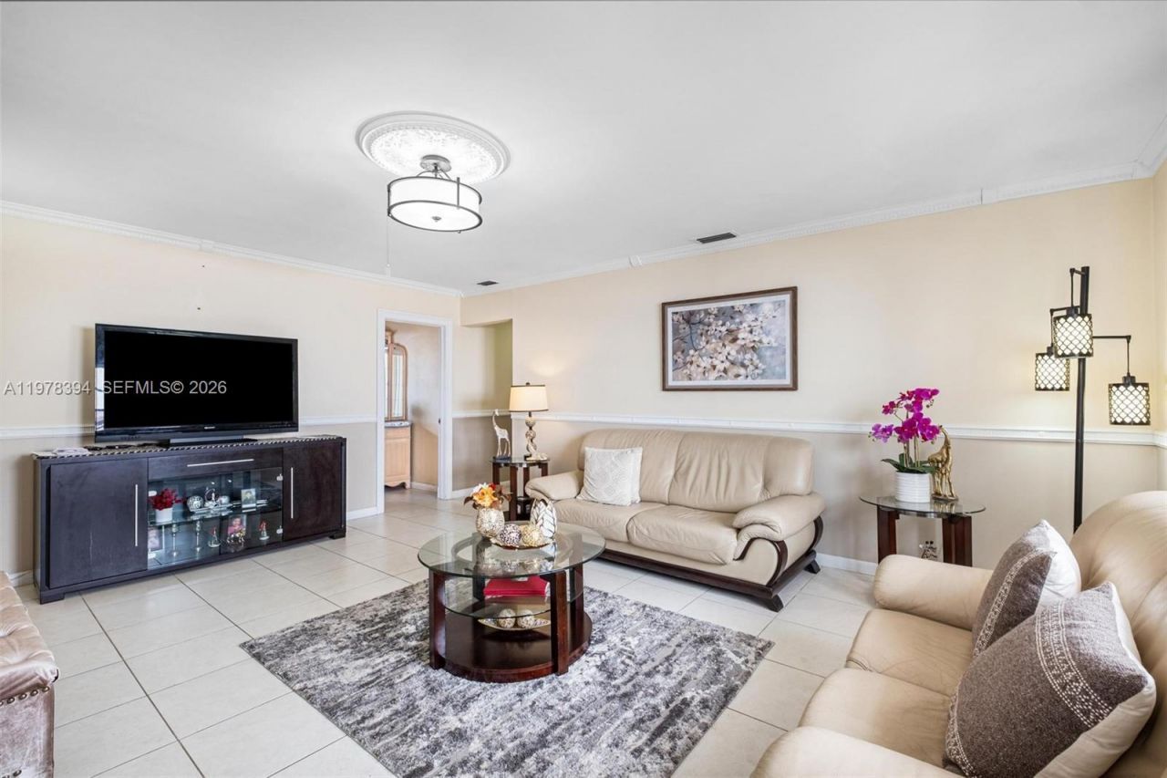 2862 SW 38th Ct , Miami, FL 33134 Photo