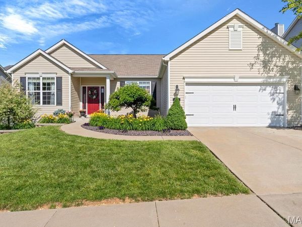 144 Wilmer Valley Drive, Wentzville, MO 63385