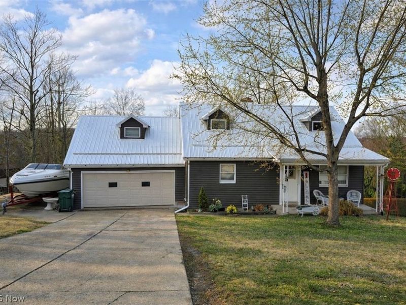 721 Longvue Drive, Steubenville, OH 43953 Photo 1