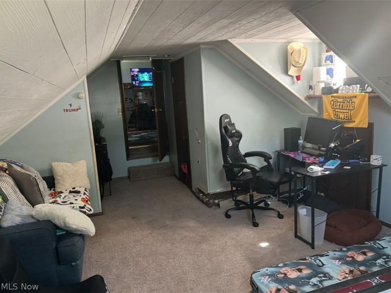 721 Longvue Drive, Steubenville, OH 43953 Photo 10