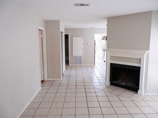 1903 W Loop, Unit B, Austin, TX 78758