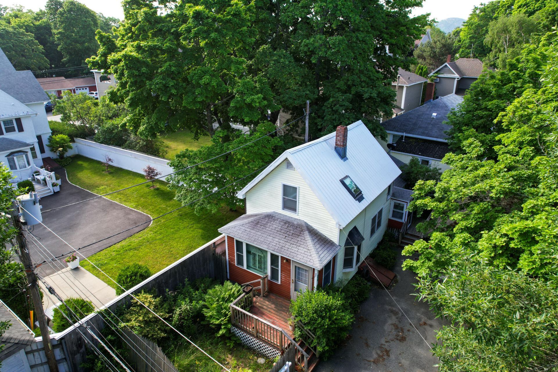 17 Bowles Avenue Bar Harbor, ME 04609