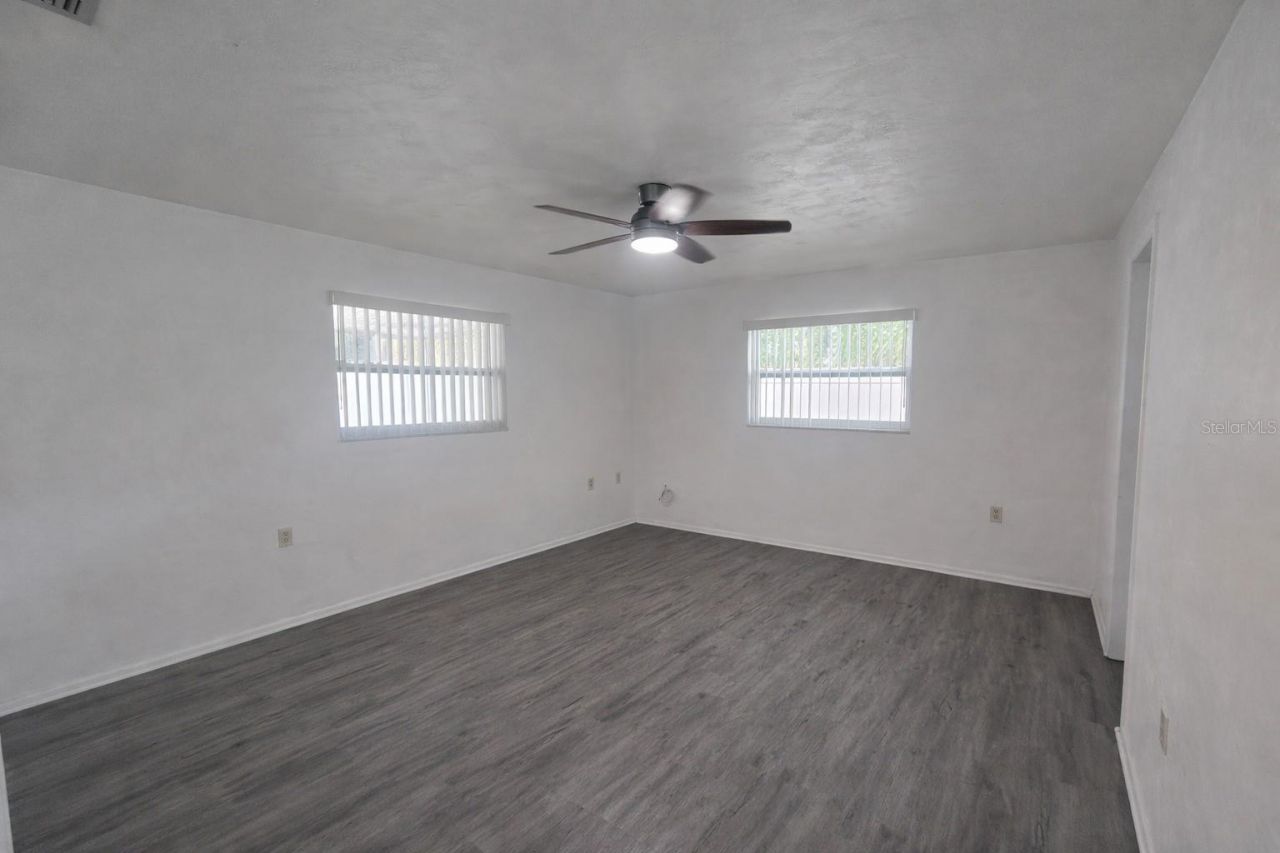 6480 31st Terrace N, Saint Petersburg, FL 33710 Photo