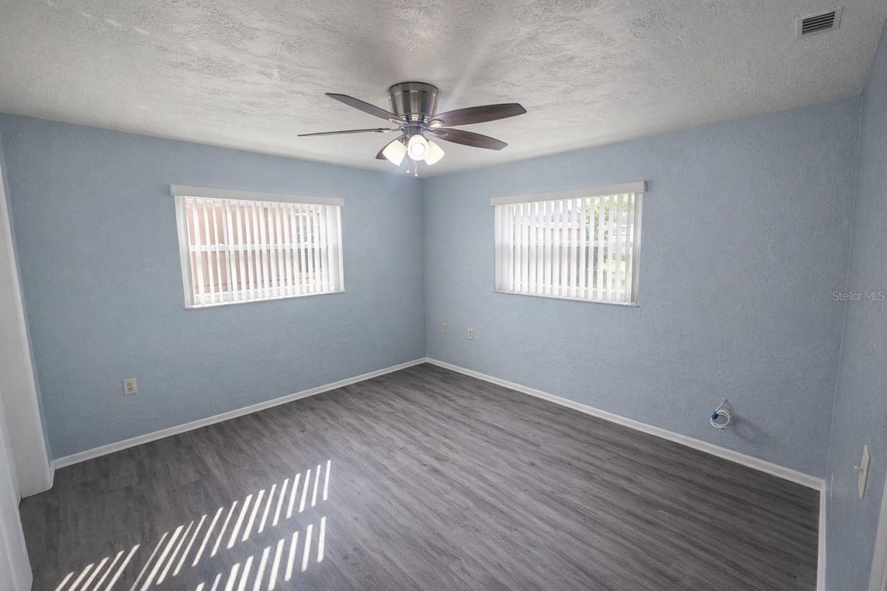 6480 31st Terrace N, Saint Petersburg, FL 33710 Photo