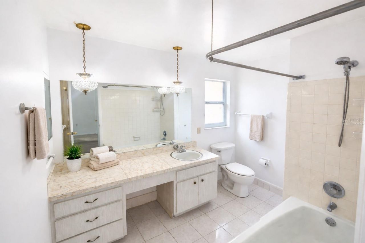 6480 31st Terrace N, Saint Petersburg, FL 33710 Photo