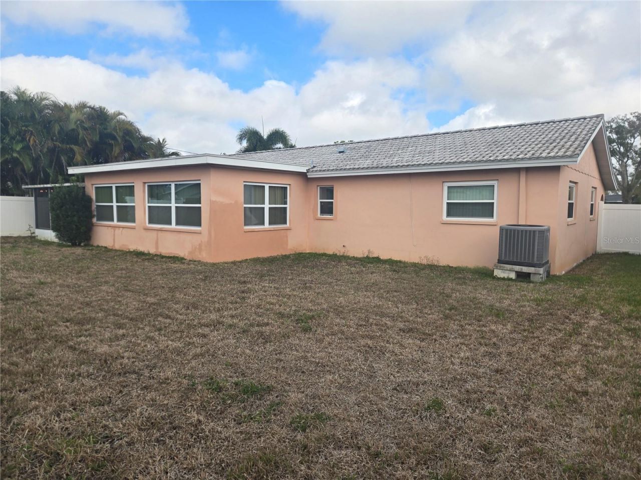 6480 31st Terrace N, Saint Petersburg, FL 33710 Photo