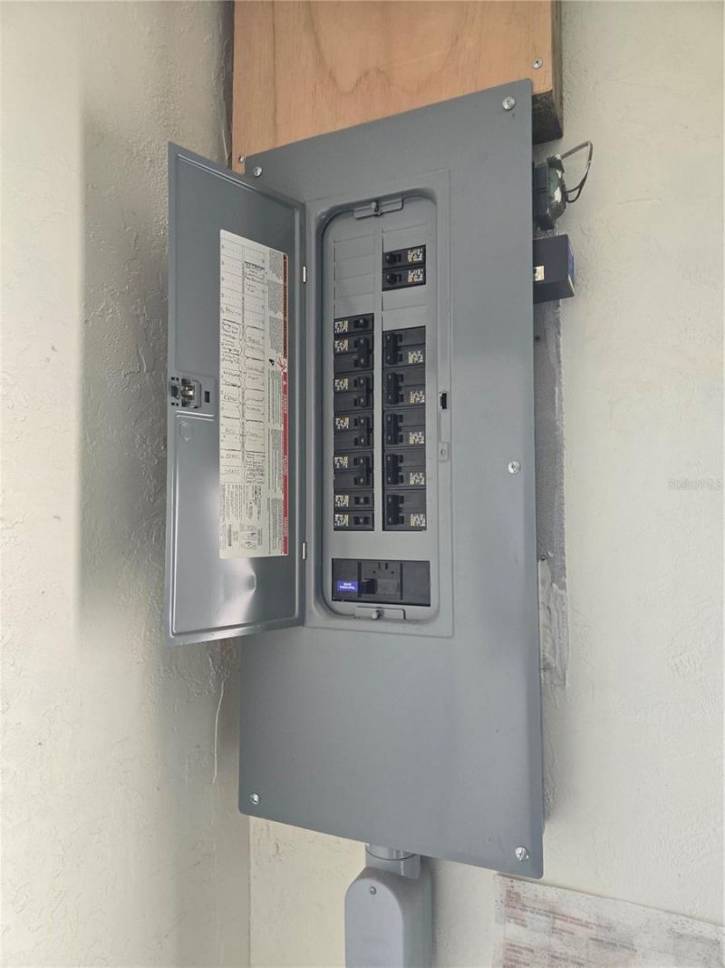 6480 31st Terrace N, Saint Petersburg, FL 33710 Photo