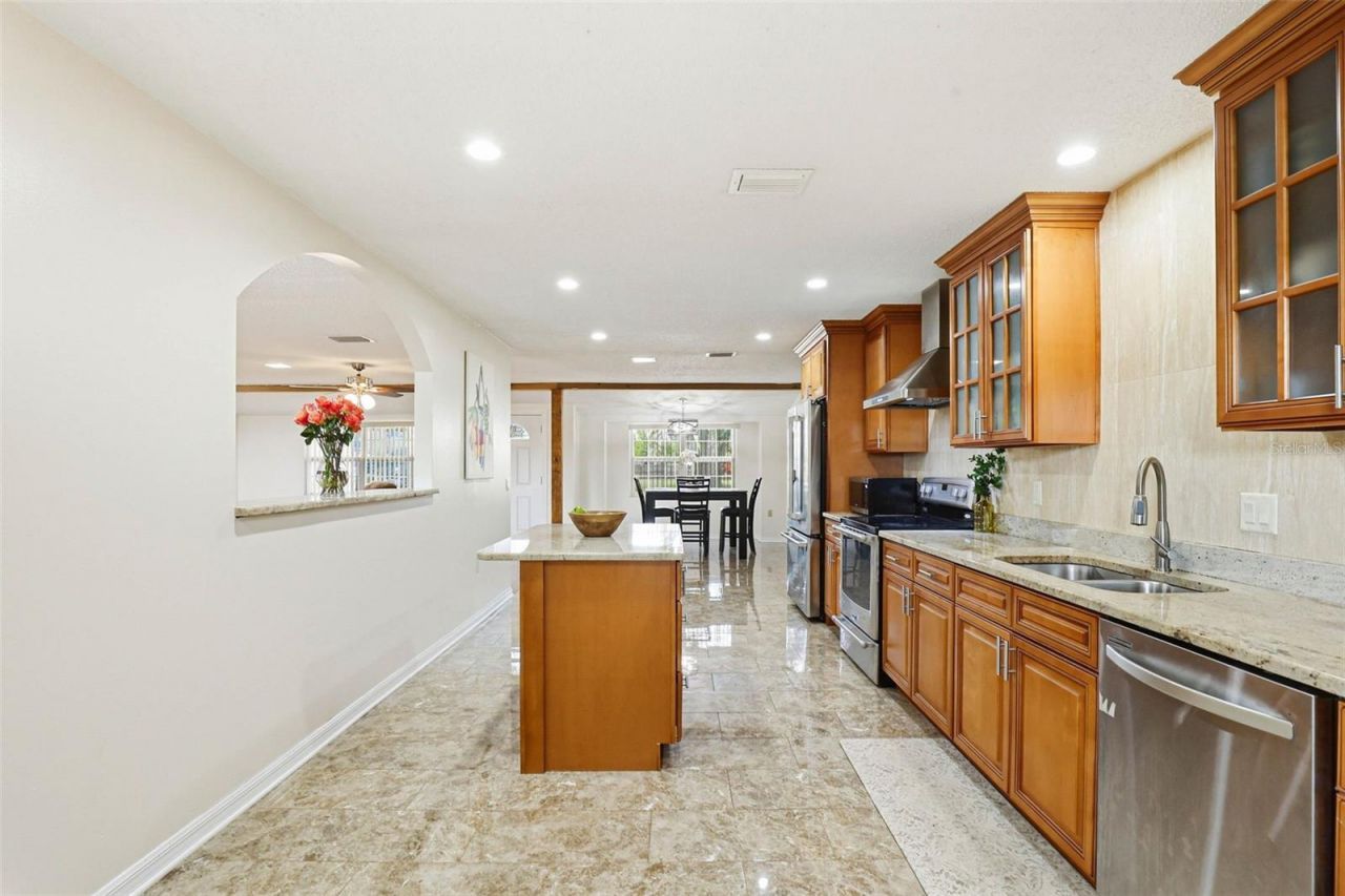 506 Colson Road, Plant City, FL 33567 Photo