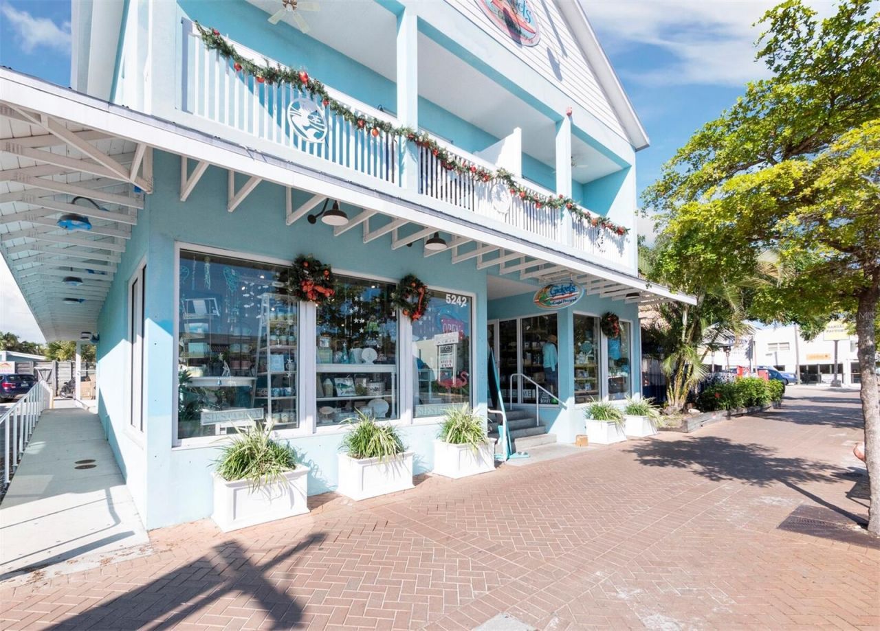 1267 Starboard Lane, Sarasota, FL 34242 Photo