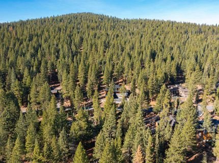11925 Saddleback Drive, Truckee, CA 96161 Photo