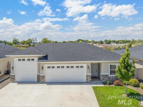 3705 S Julianite, Nampa, ID 83686