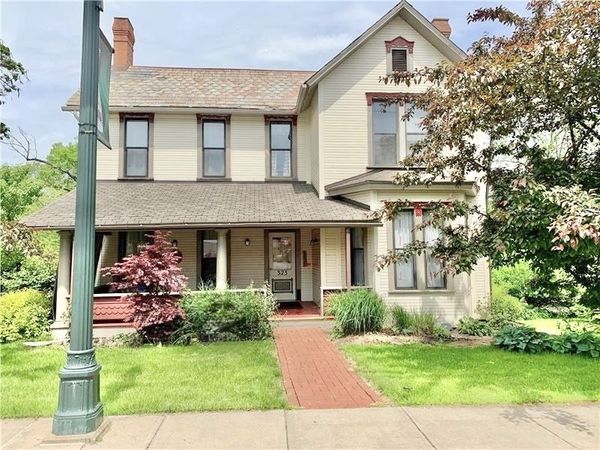 323 Franklin St, Slippery Rock, PA 16057