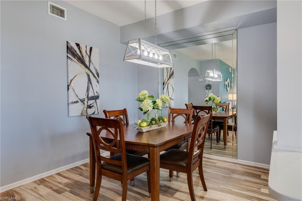 8096 Queen Palm Ln, Unit 217, Fort Myers, FL 33966 Photo