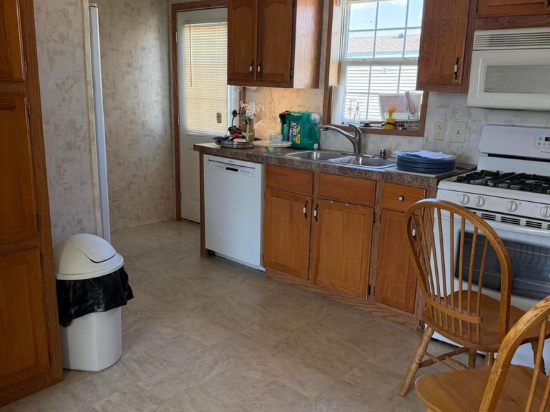 234 Rosie Avenue, Pataskala, OH 43062 Photo 3