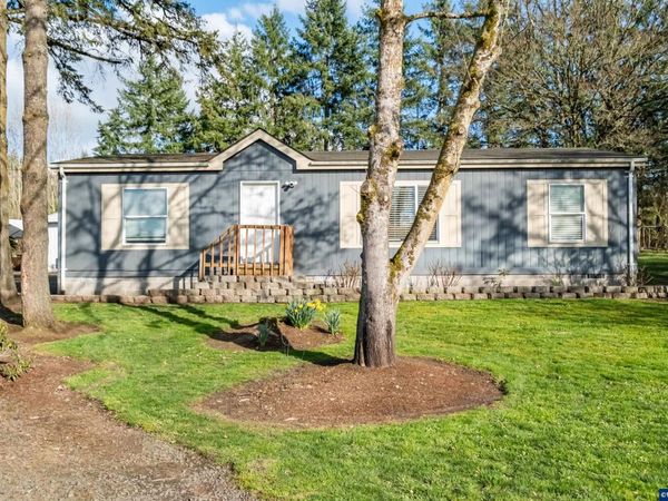 38423 Century Dr NE, Albany, OR 97322