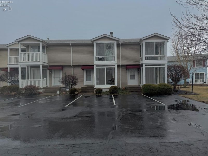 204 N Lakefront Drive, Unit 204, Port Clinton, OH 43452 Photo 1