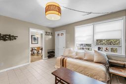 1514 Balsam Street photo 4