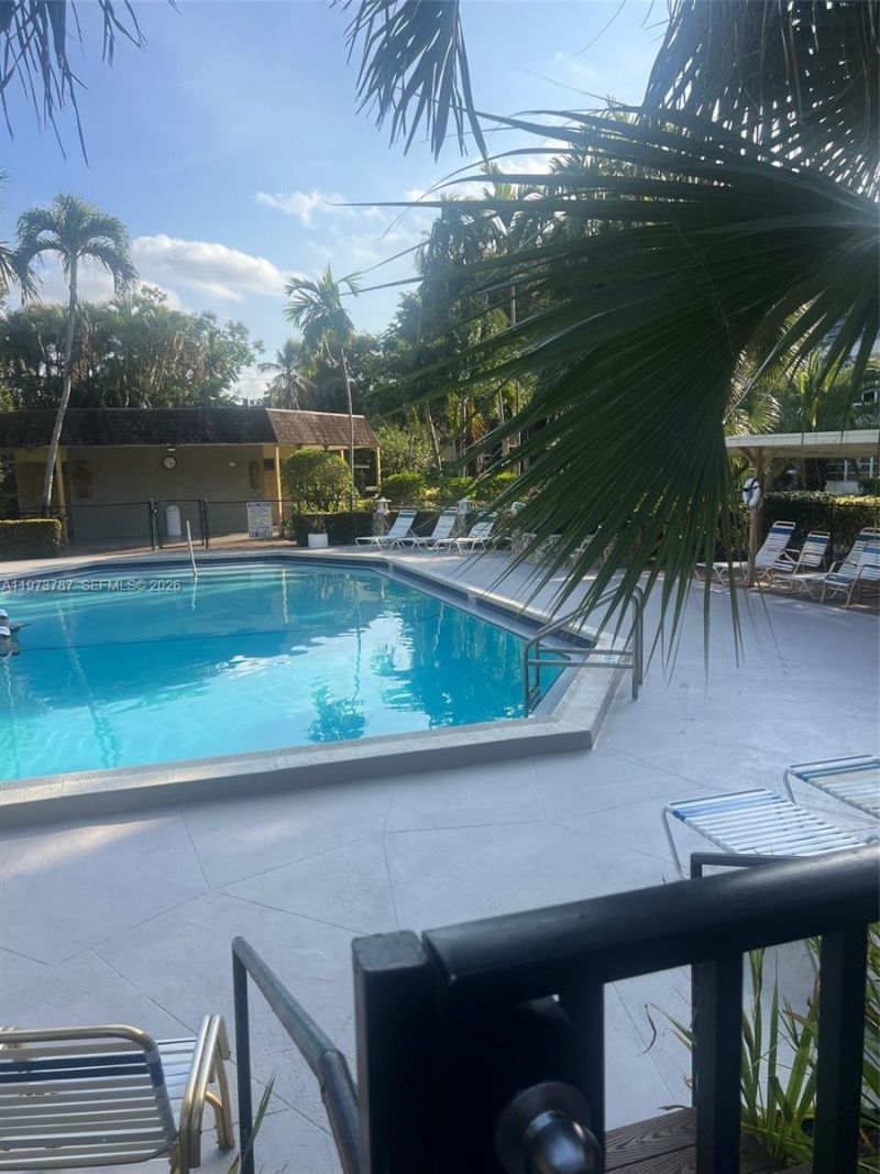 5171 W Oakland Park Blvd , Unit 203, Lauderdale Lakes, FL 33313 Photo