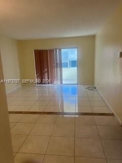 5171 W Oakland Park Blvd , Unit 203, Lauderdale Lakes, FL 33313 Photo