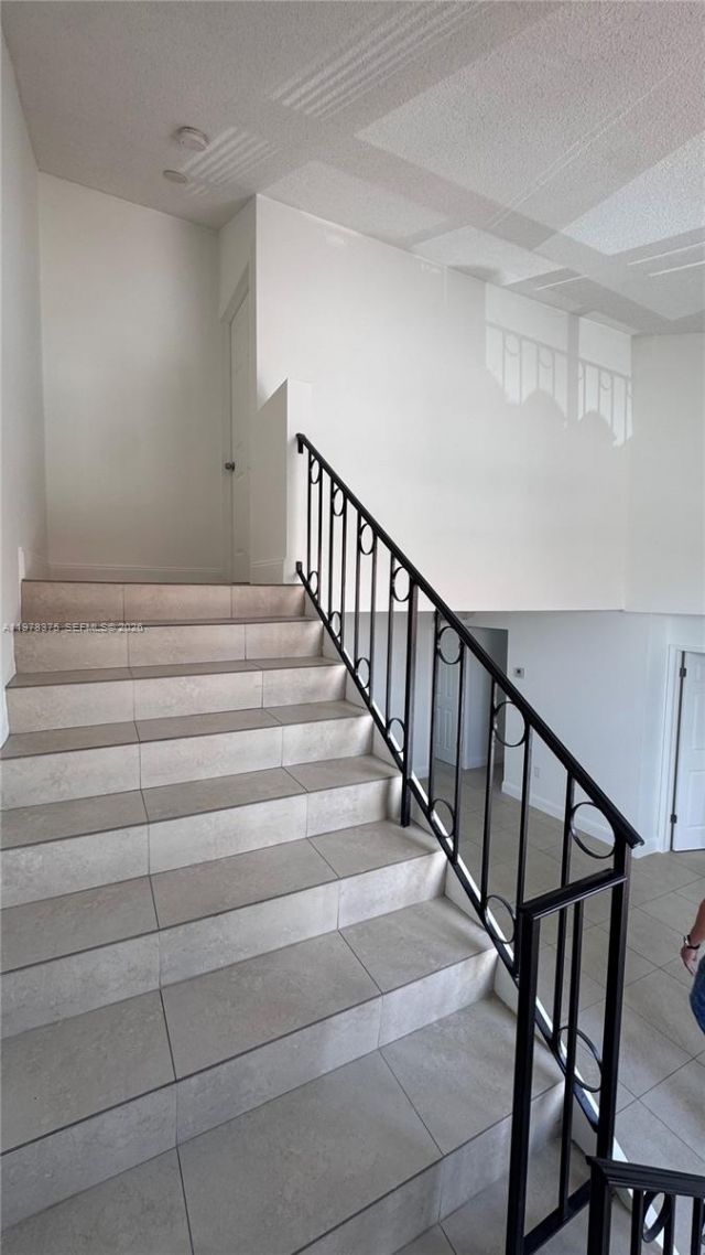 2740 W 62nd St, Unit 203, Hialeah, FL 33016 Photo