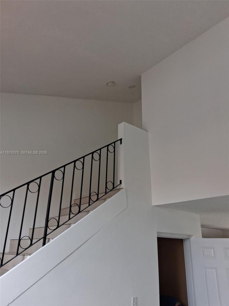 2740 W 62nd St, Unit 203, Hialeah, FL 33016 Photo