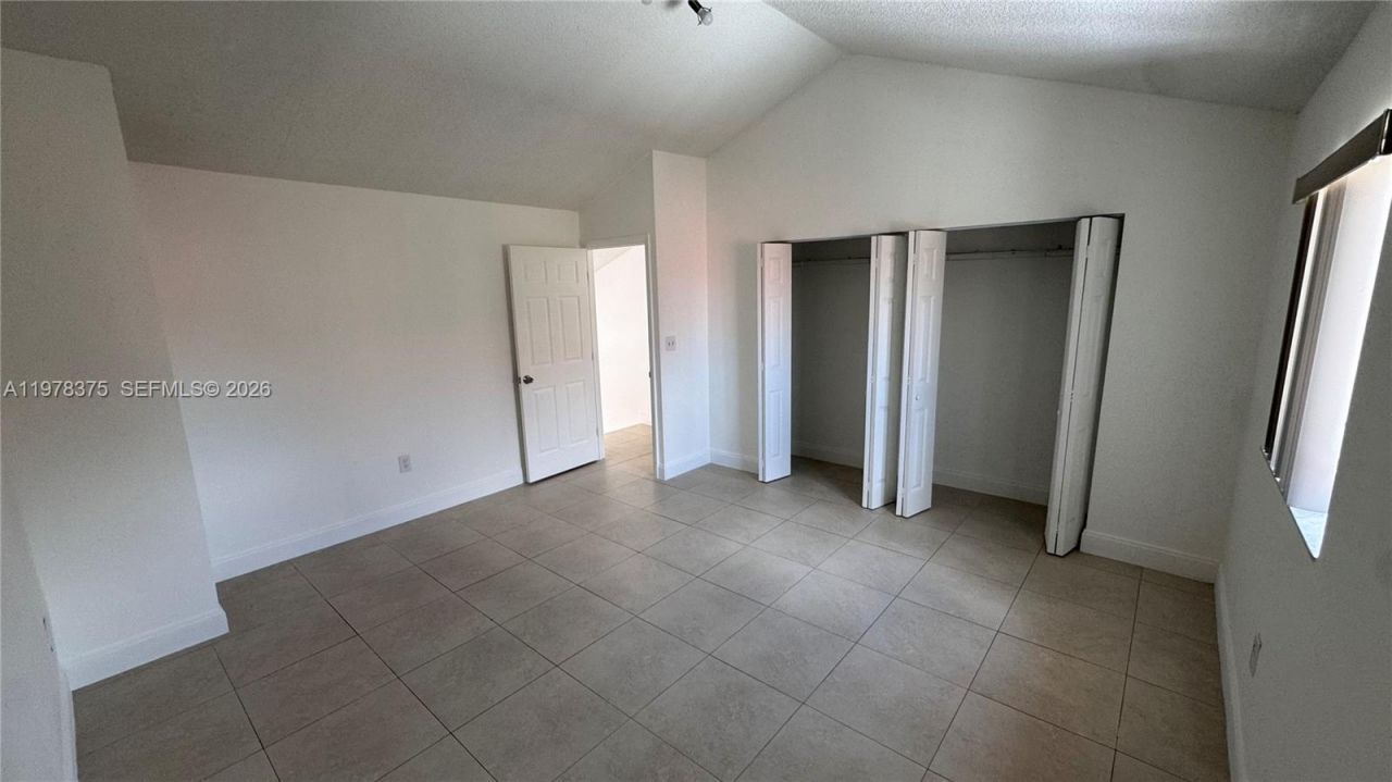 2740 W 62nd St, Unit 203, Hialeah, FL 33016 Photo