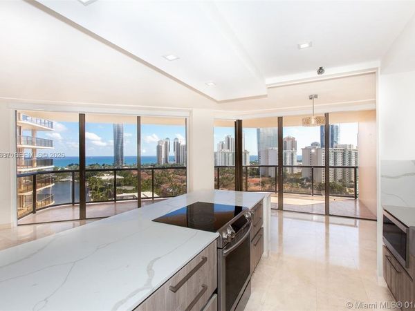 19667 Turnberry Way , Unit 15A, Aventura, FL 33180