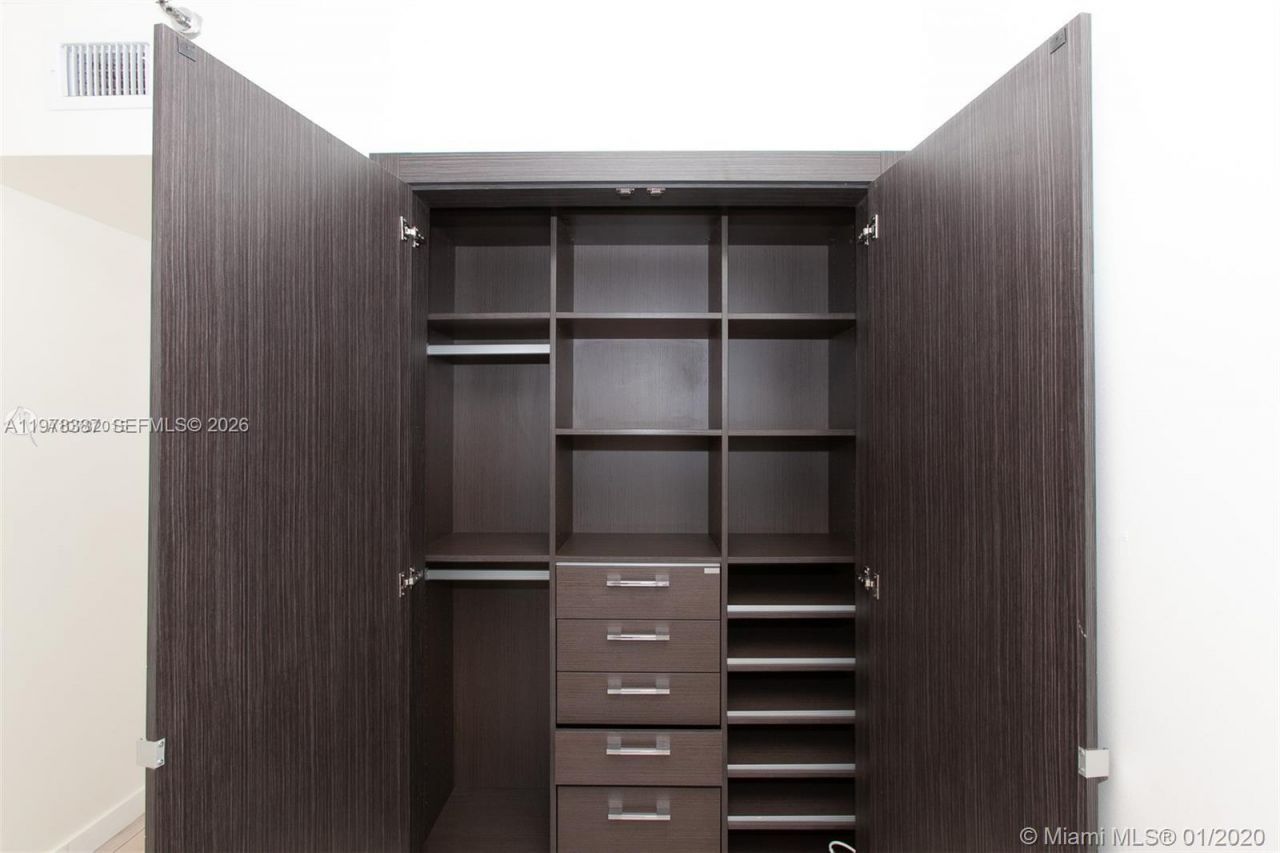 19667 Turnberry Way , Unit 15A, Aventura, FL 33180 Photo