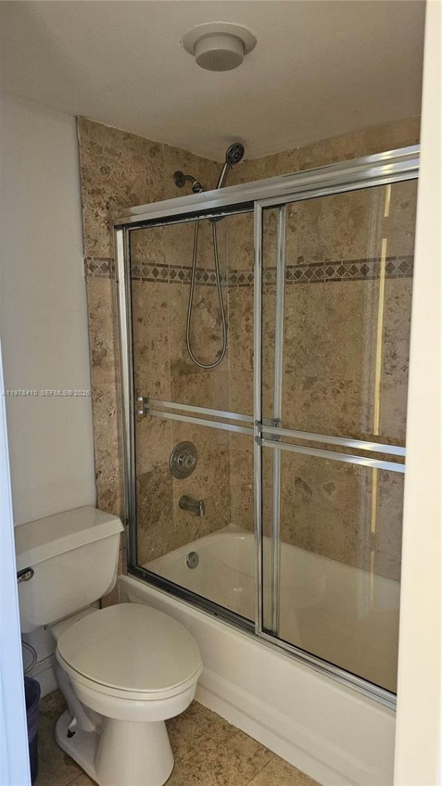 2351 Douglas Rd, Unit 801, Miami, FL 33145 Photo