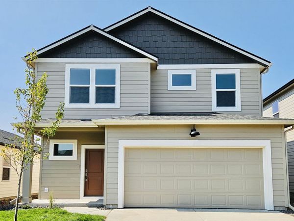 3639 S McCabe Ln, Spokane, WA 99206