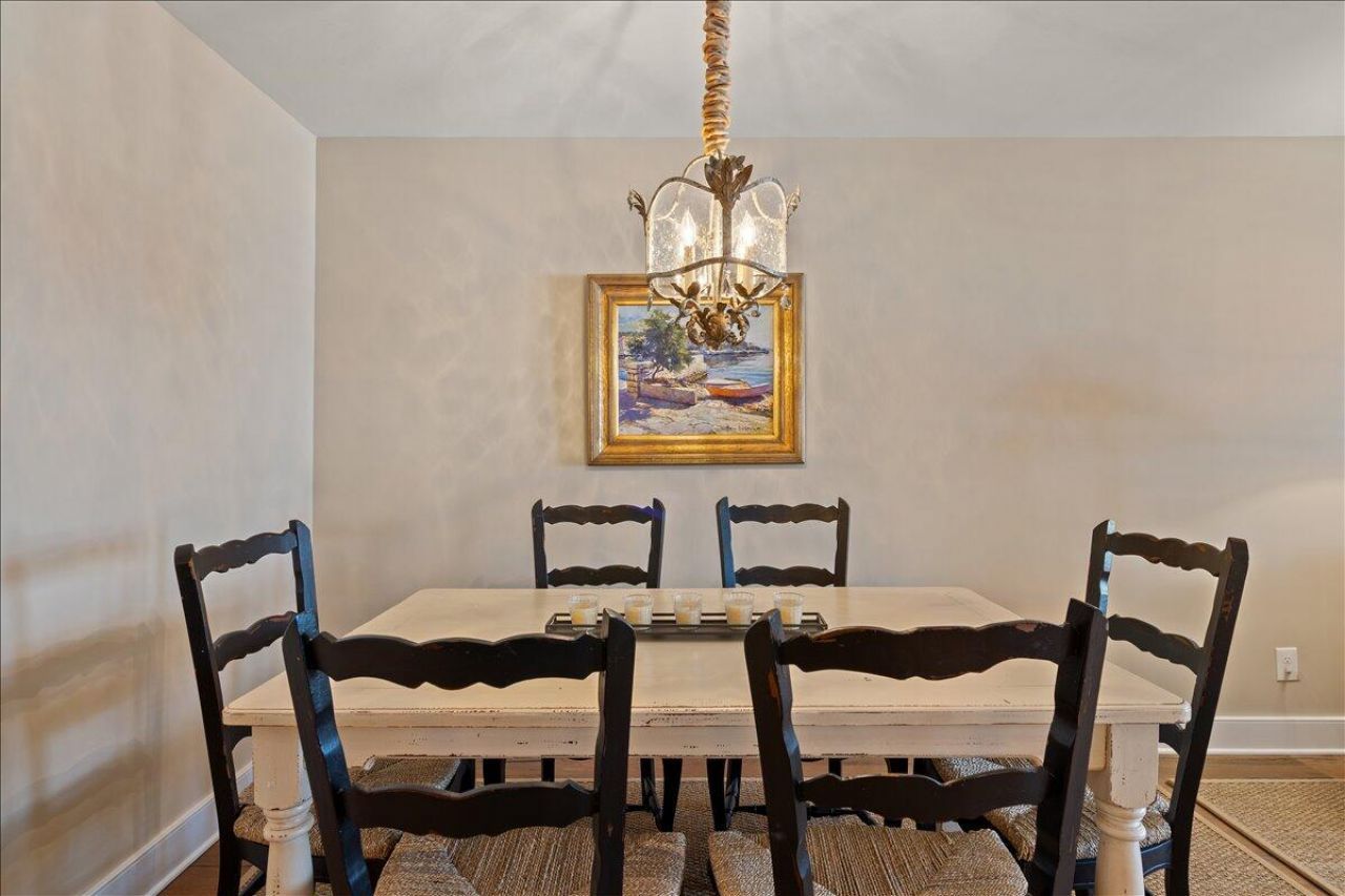 1949 Marsh Oak Lane Photo 14