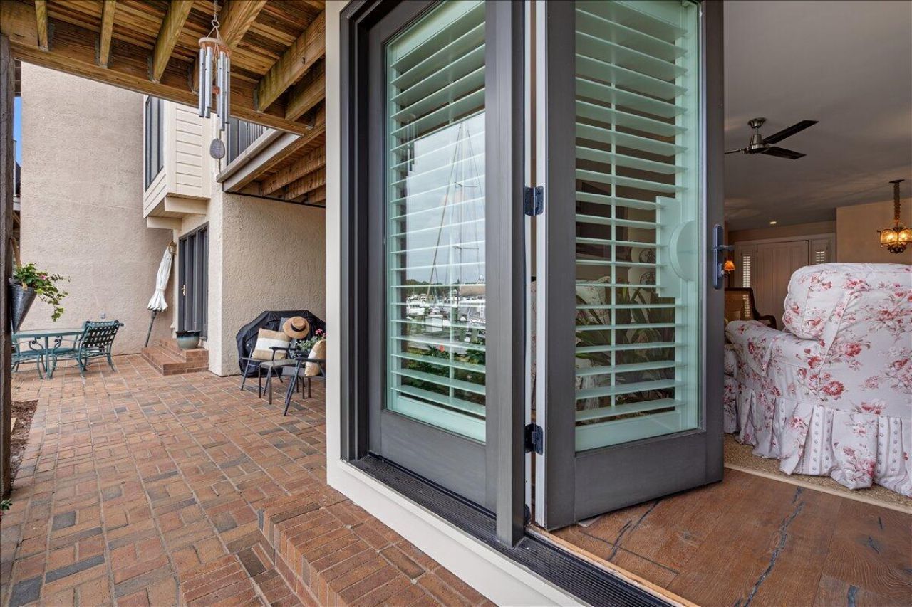 1949 Marsh Oak Lane Photo 21