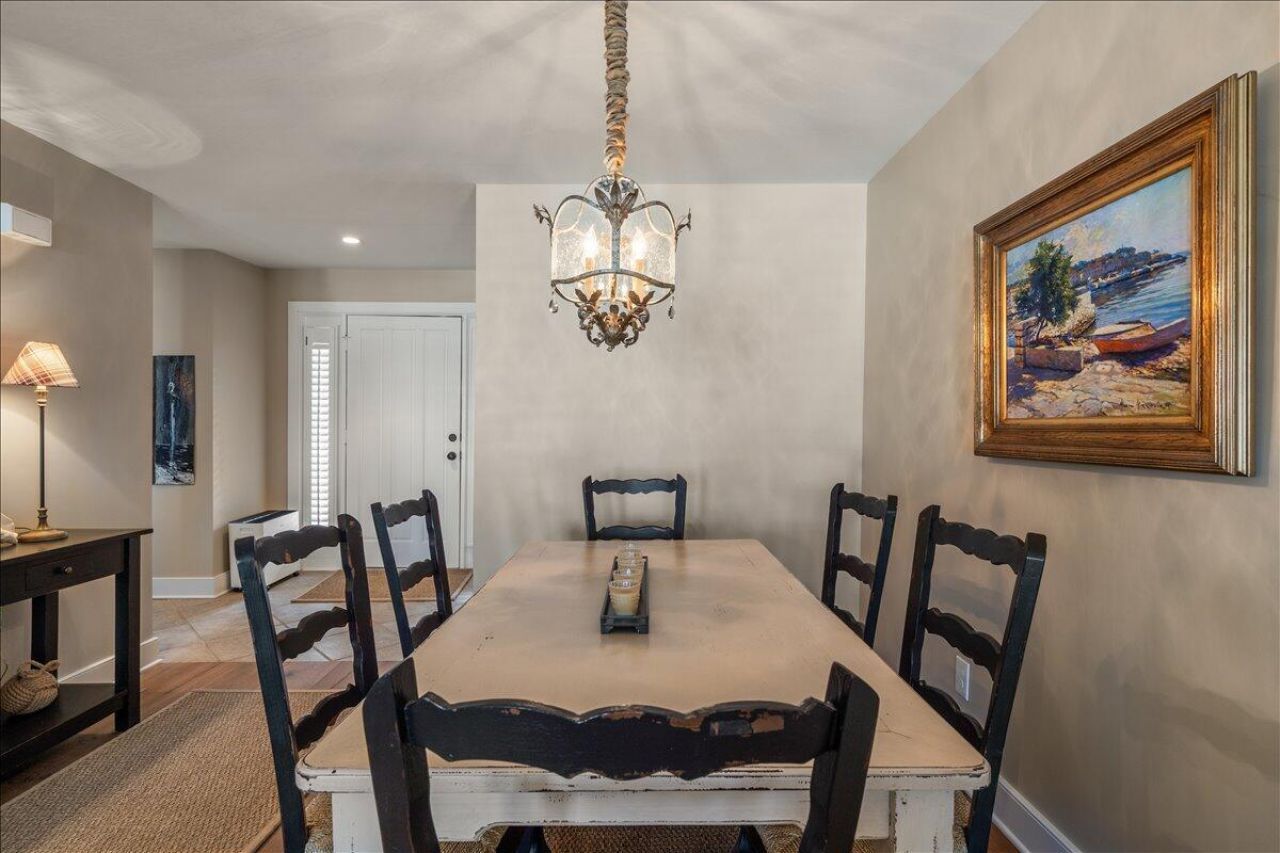 1949 Marsh Oak Lane Photo 24