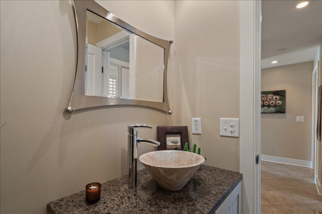 1949 Marsh Oak Lane Photo 28