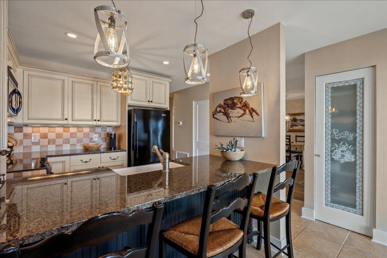 1949 Marsh Oak Lane Photo 33