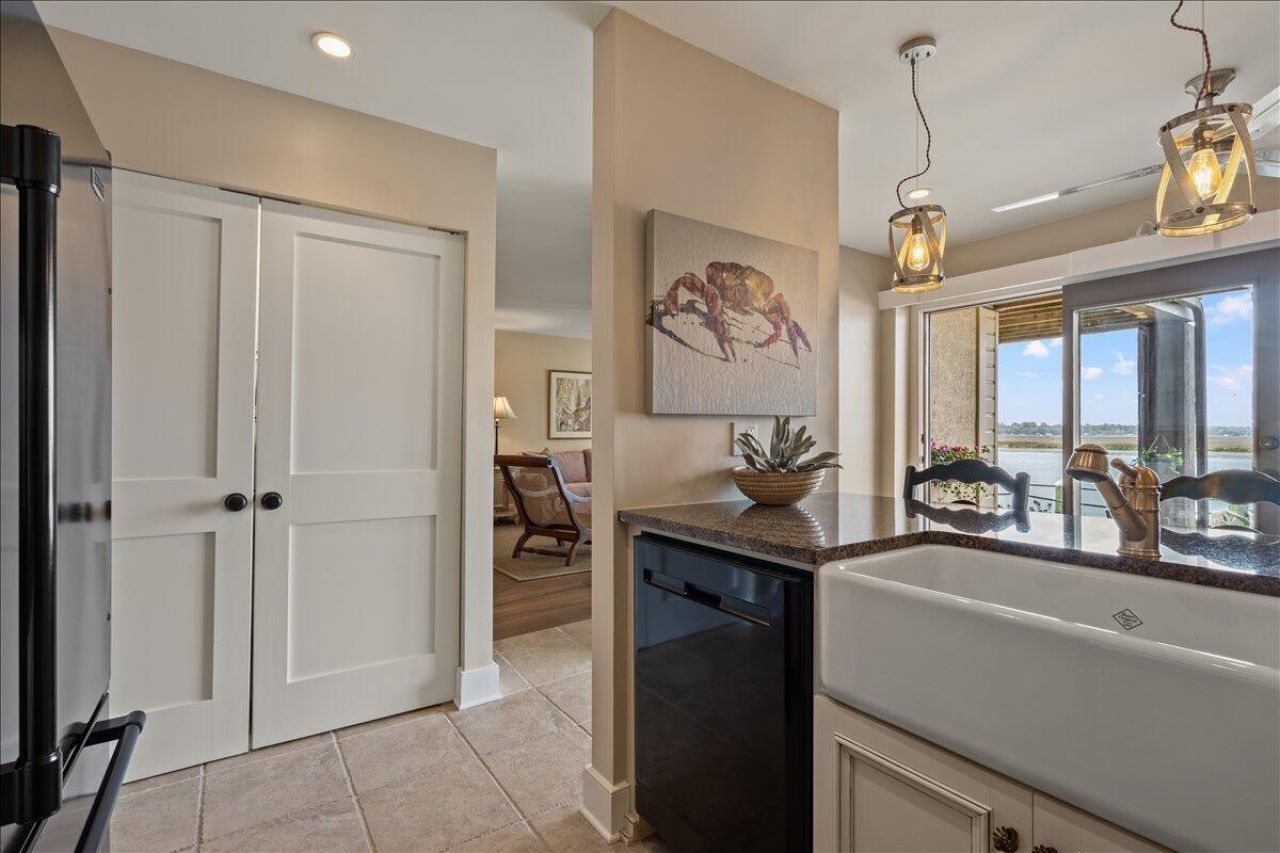 1949 Marsh Oak Lane Photo 37