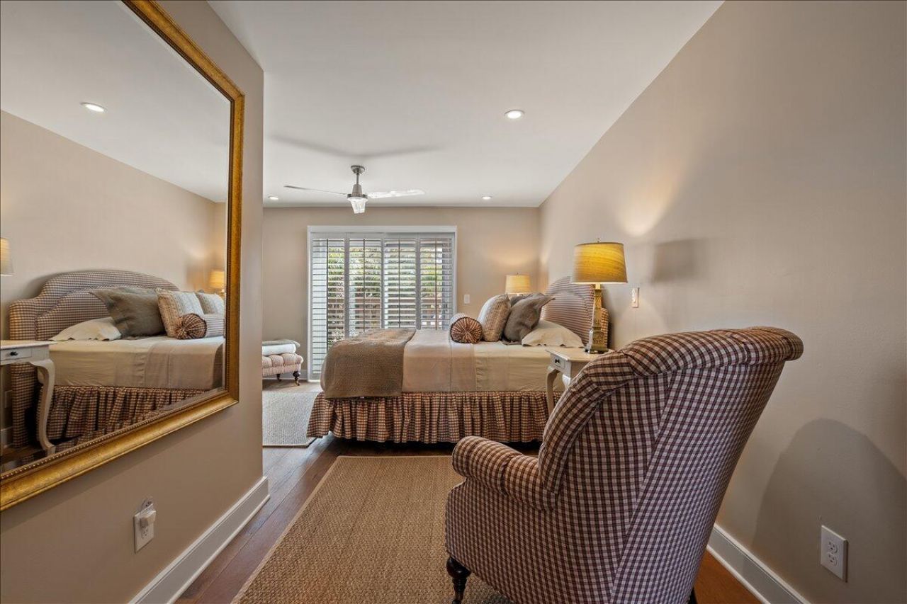 1949 Marsh Oak Lane Photo 45