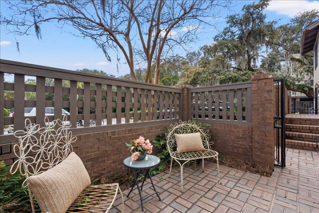 1949 Marsh Oak Lane Photo 49