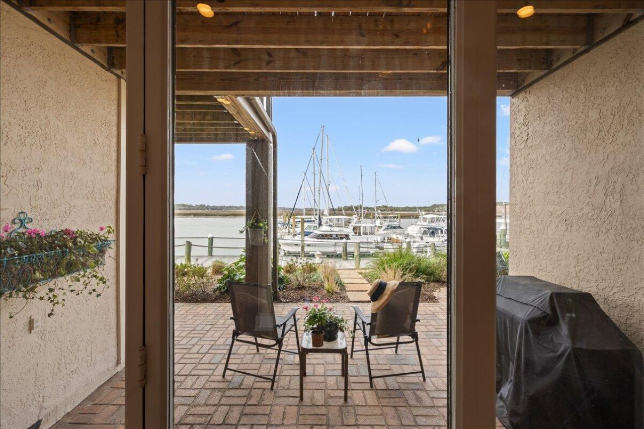 1949 Marsh Oak Lane Photo 57