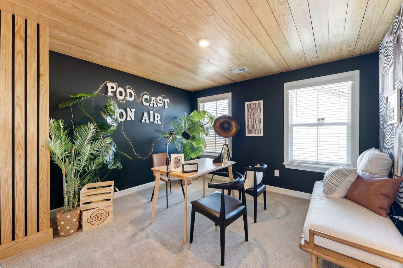 74 Crosswick Street Photo 11