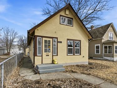 620 Oliver Avenue N, Minneapolis, MN 55411