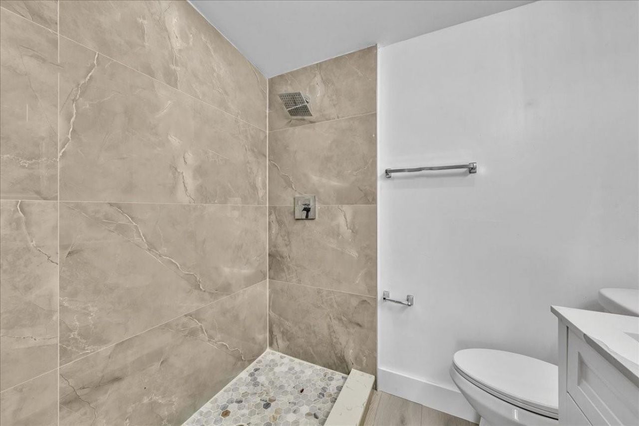 305 NE 8th Street, Pompano Beach, FL 33060 Photo