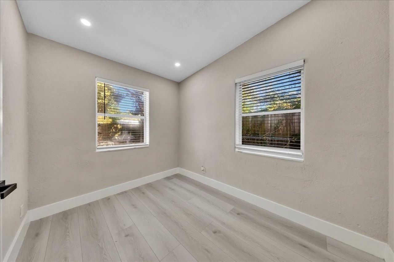 305 NE 8th Street, Pompano Beach, FL 33060 Photo