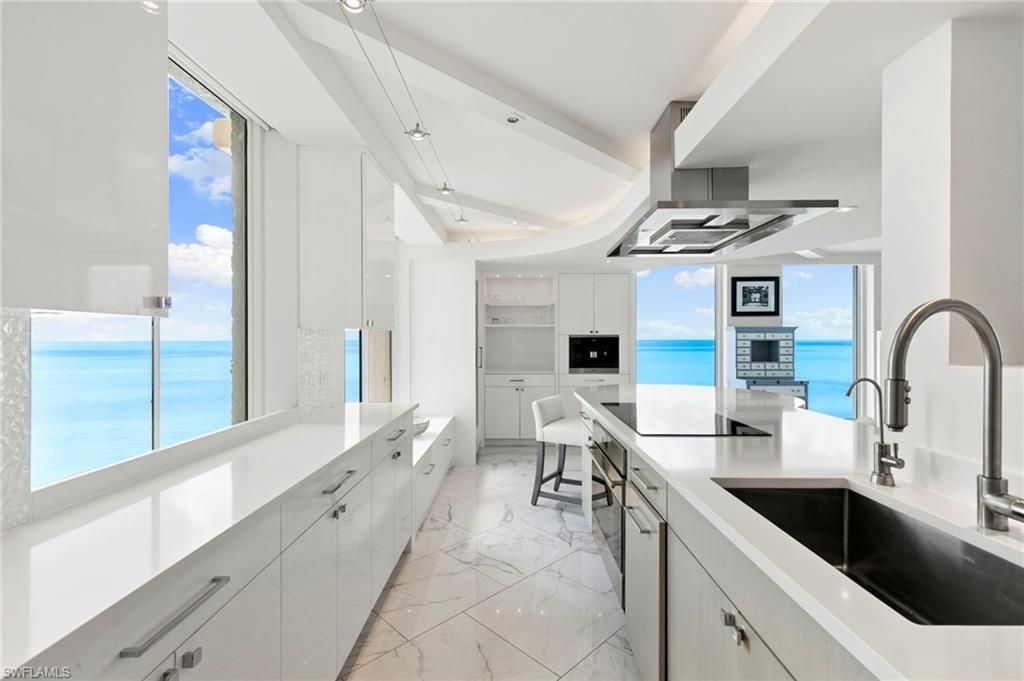 4001 Gulf Shore Blvd N, Unit 806, Naples, FL 34103 Photo