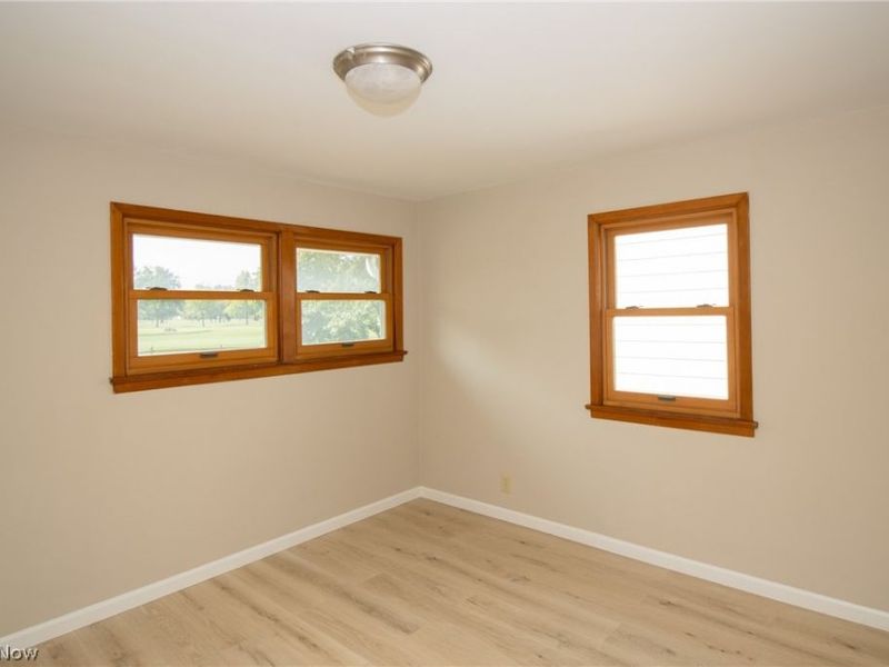 24791 Drakefield Avenue, Euclid, OH 44123 Photo 15