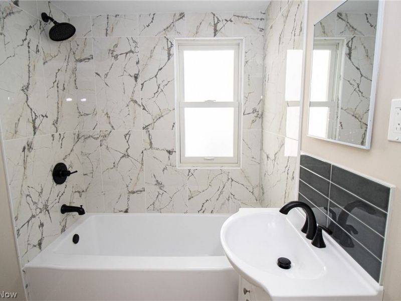 24791 Drakefield Avenue, Euclid, OH 44123 Photo 18