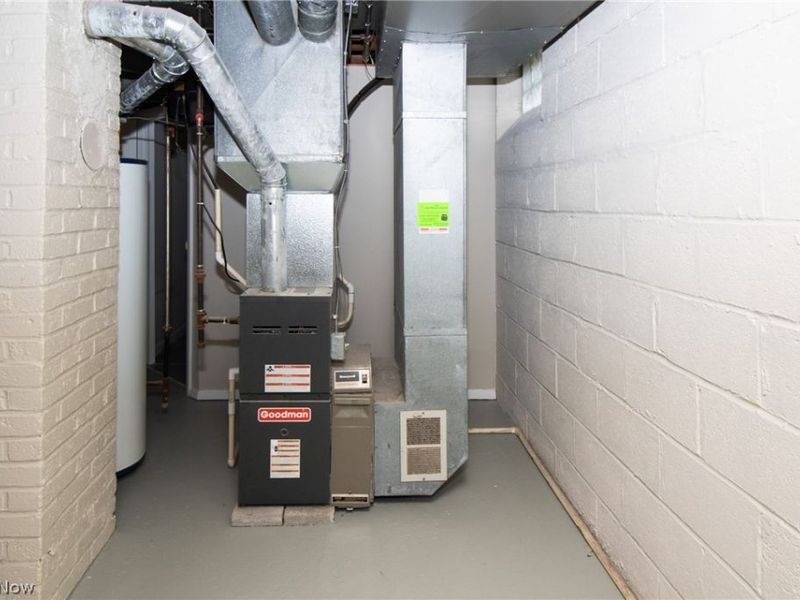 24791 Drakefield Avenue, Euclid, OH 44123 Photo 27