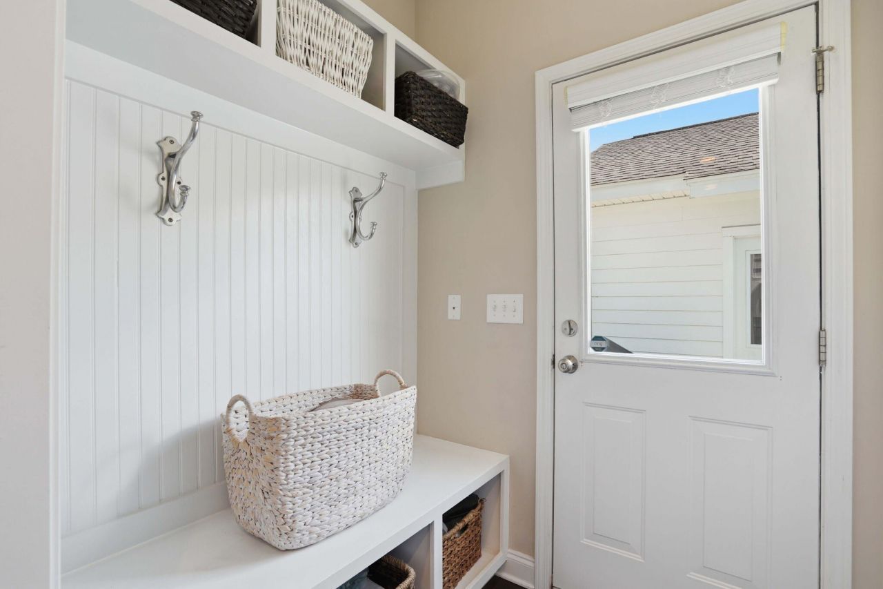 1065 Ashley Garden Boulevard Photo 14