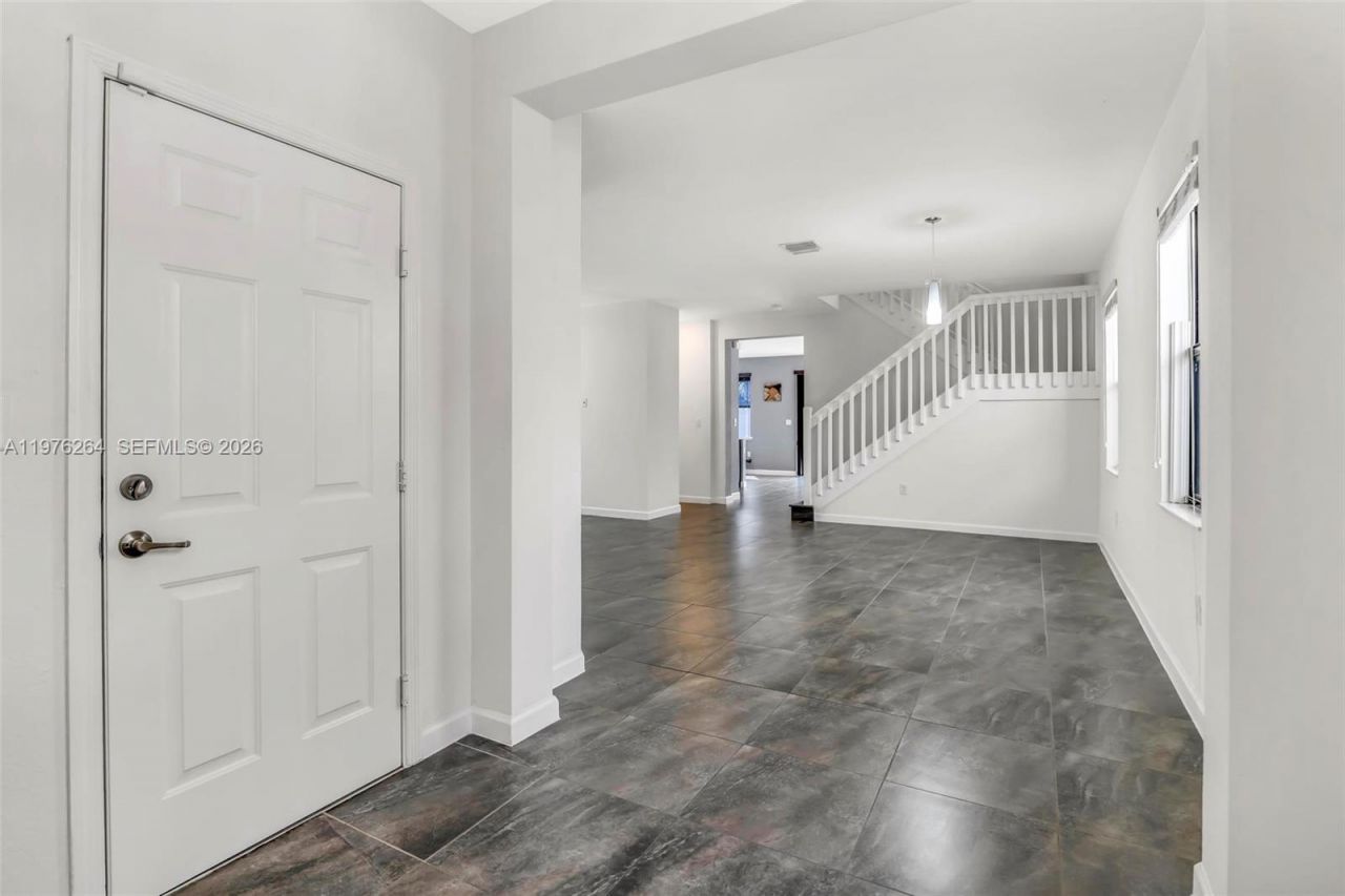 3440 W 100th Ter , Hialeah, FL 33018 Photo