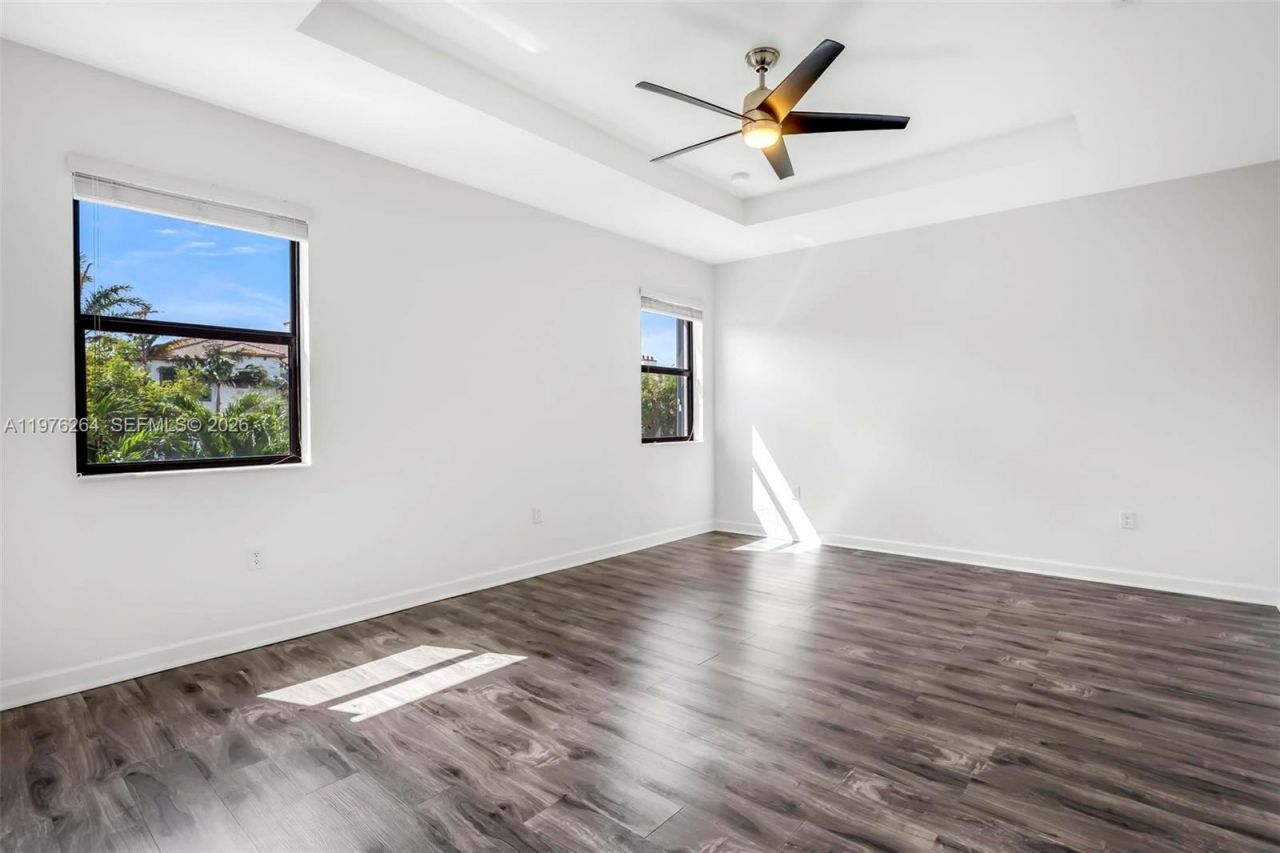 3440 W 100th Ter , Hialeah, FL 33018 Photo